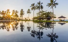 Kantary Beach Hotel Villas & Suites